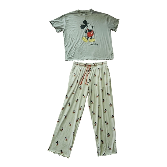 Disney Mickey Mouse Pajama Set Women’s Size Medium 8-10 White - Picture 1 of 8